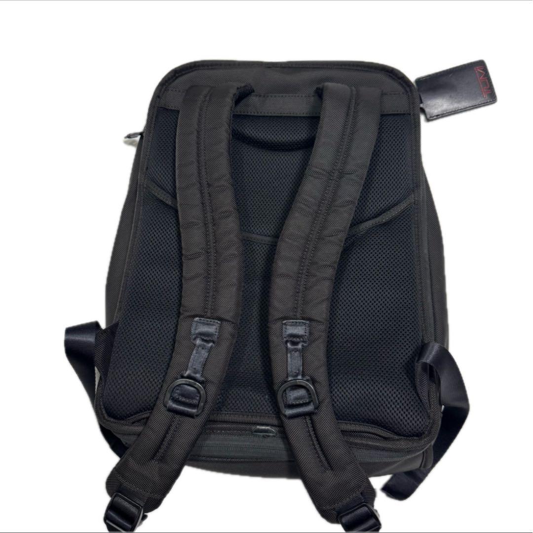 トゥミ スリム エクスパンダブル ブリーフ パック ブラック TUMI リュック