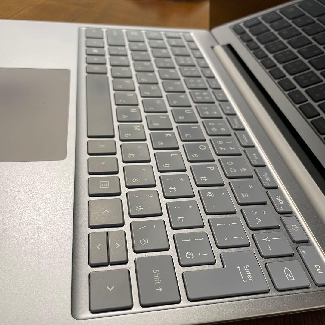 Microsoft Surface Laptop Go アイスブルー