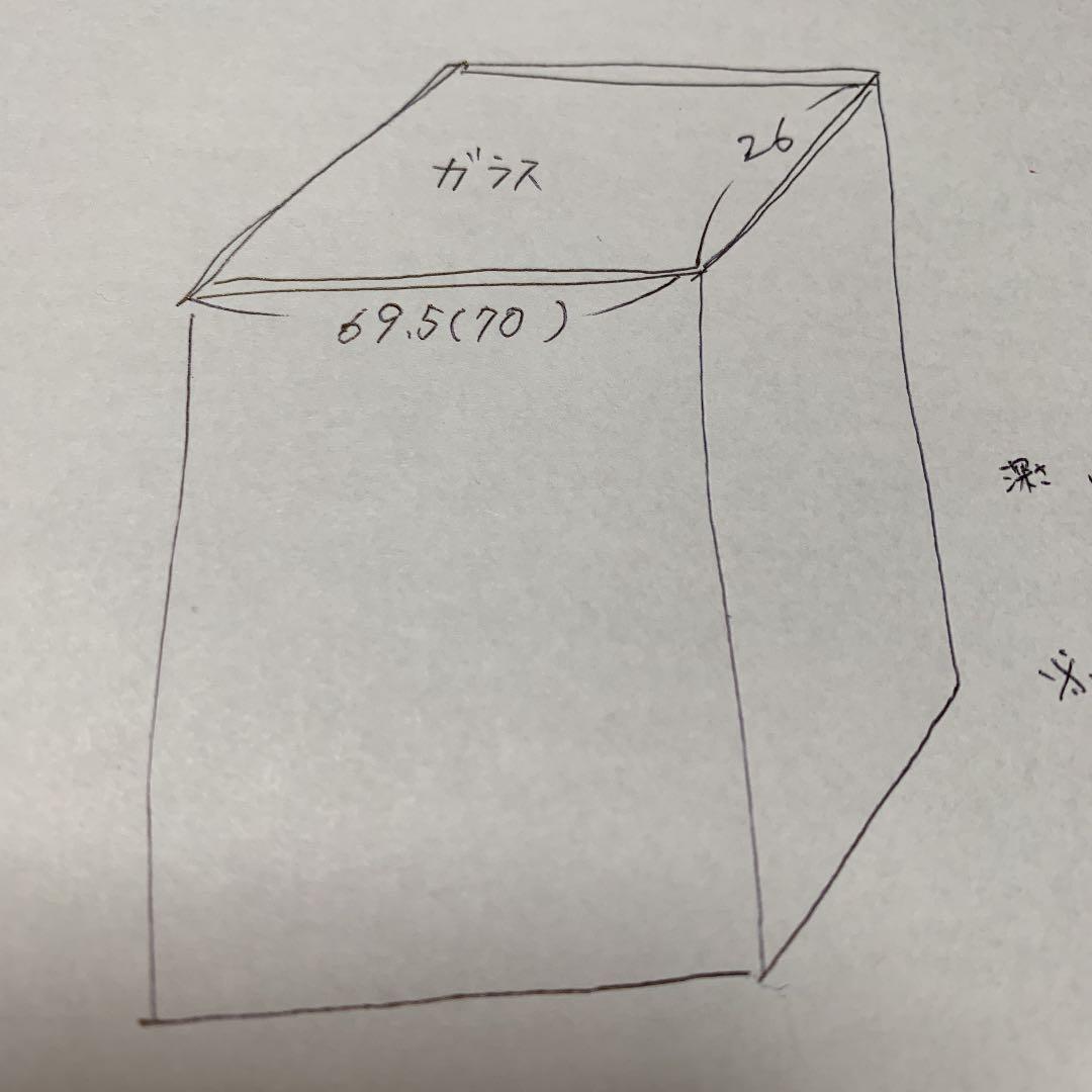 チェストアンティークの棚