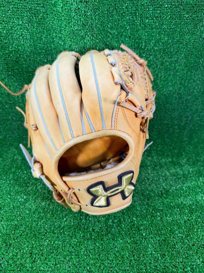 アンダーアーマー　硬式　内野手　ＱＢＢ０００６