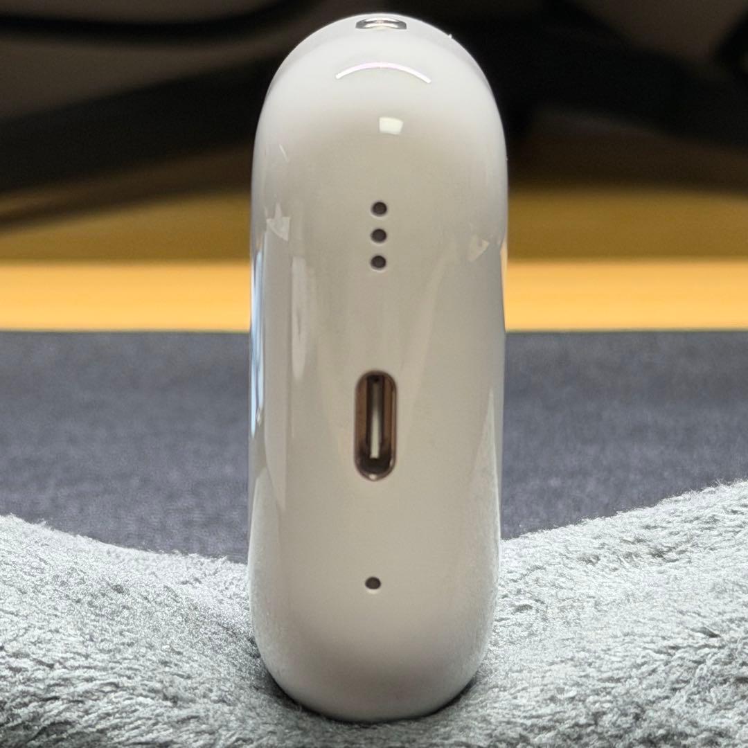美品 AirPods Pro 2 (USB-C)