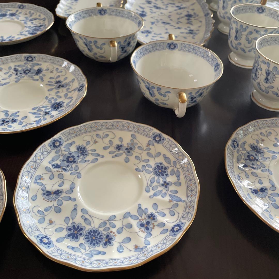 ナルミ 食器セット20点 ★ NARUMI BONE CHINA ★ 日本製