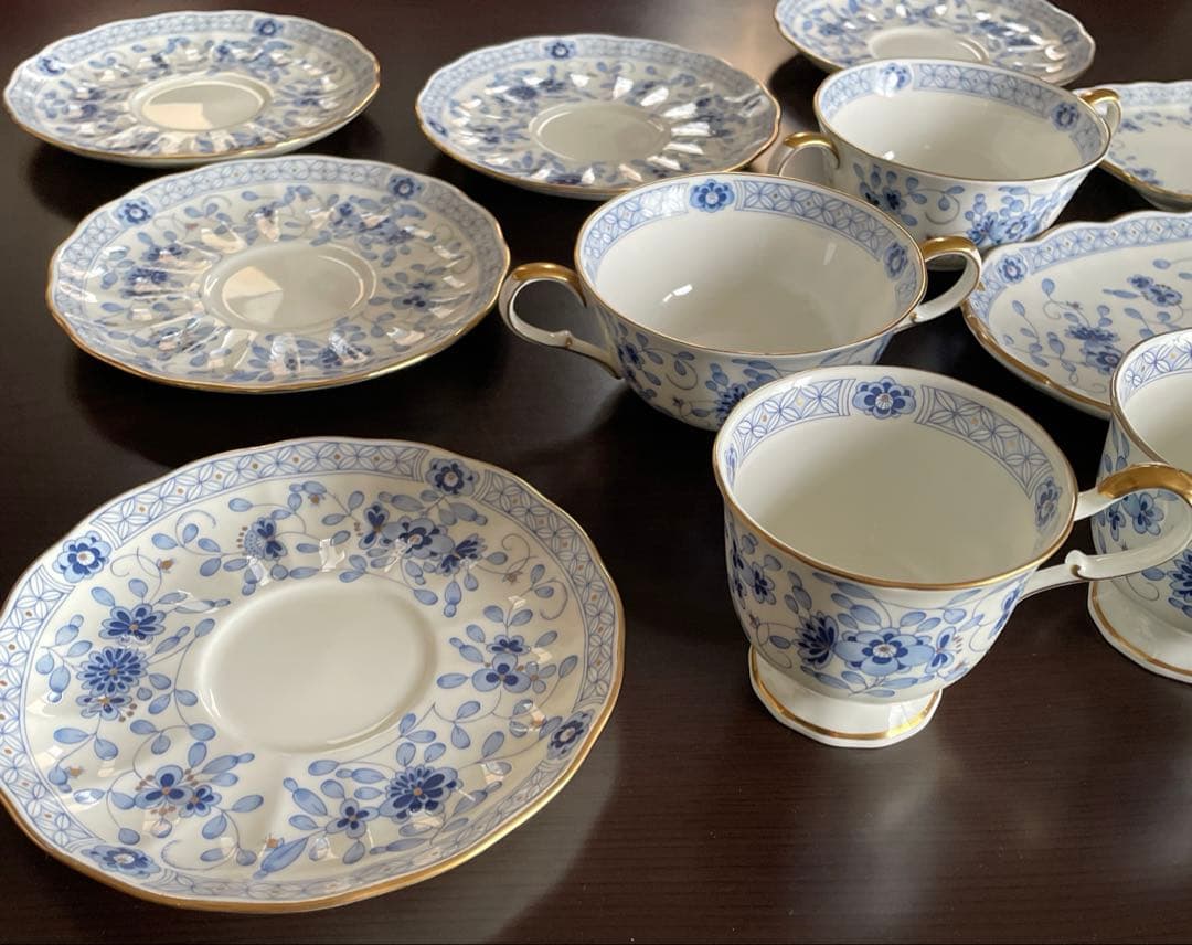 ナルミ 食器セット20点 ★ NARUMI BONE CHINA ★ 日本製