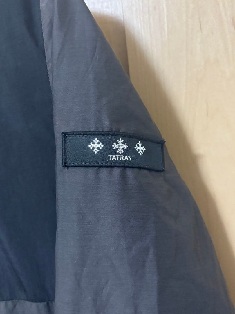 TATRAS ダウンジャケット　キルティングアウター ライトダウン　タトラス