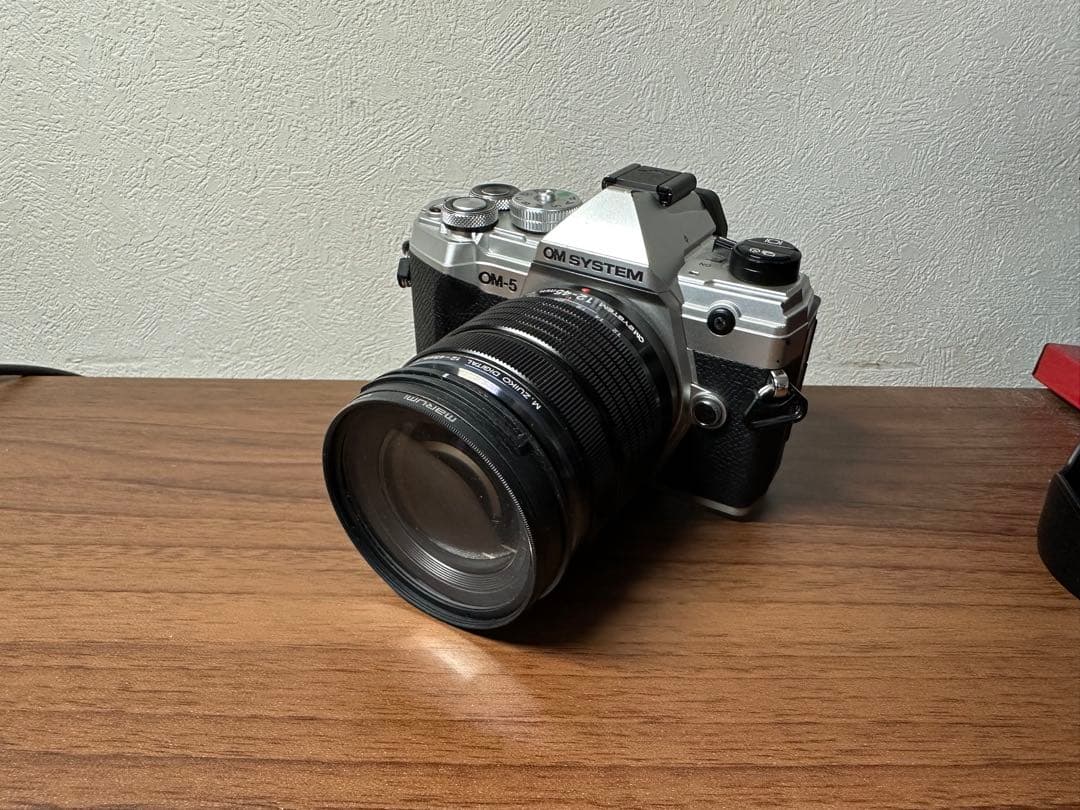 OM SYSTEM OM-5 12-45mm F4.0 PROレンズキット