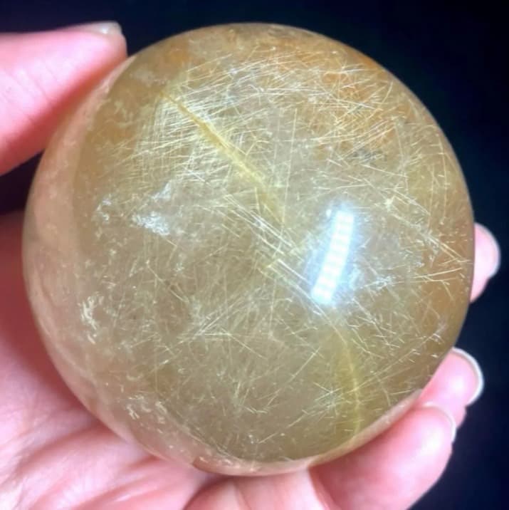 超大玉　61mm ゴールドルチルクォーツ　丸玉　スフィア　金針水晶