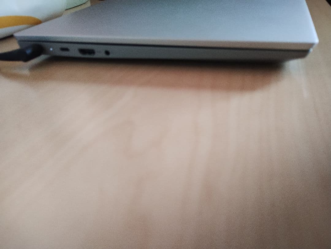 Lenovo IdeaPad5 15ALC05　AMD Ryzen 7ノートPC