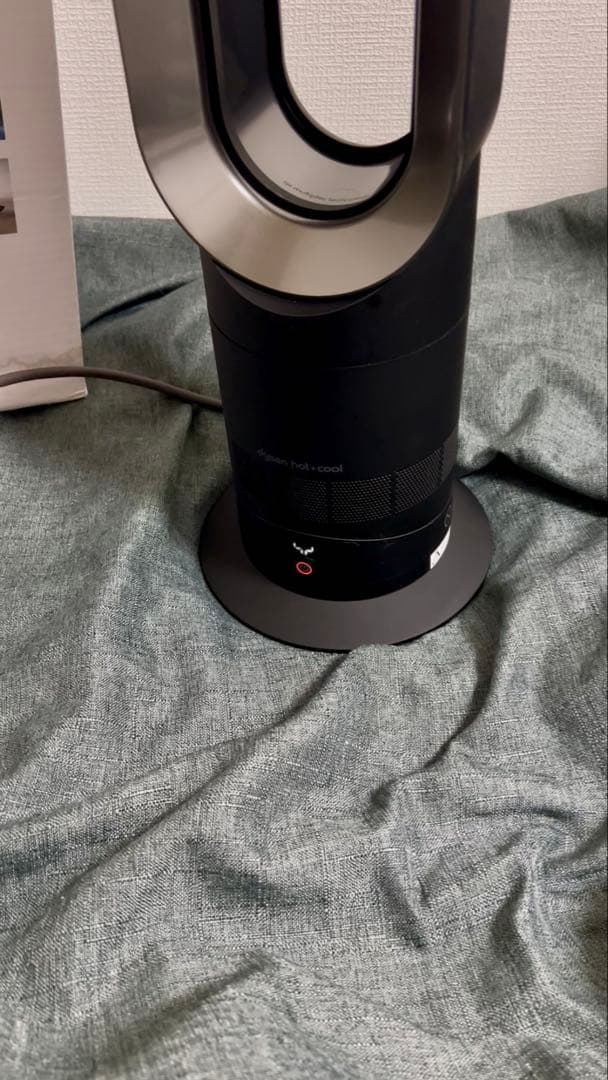 ダイソンdyson AM09 セラミックファンヒーター ホット&クール リモコン