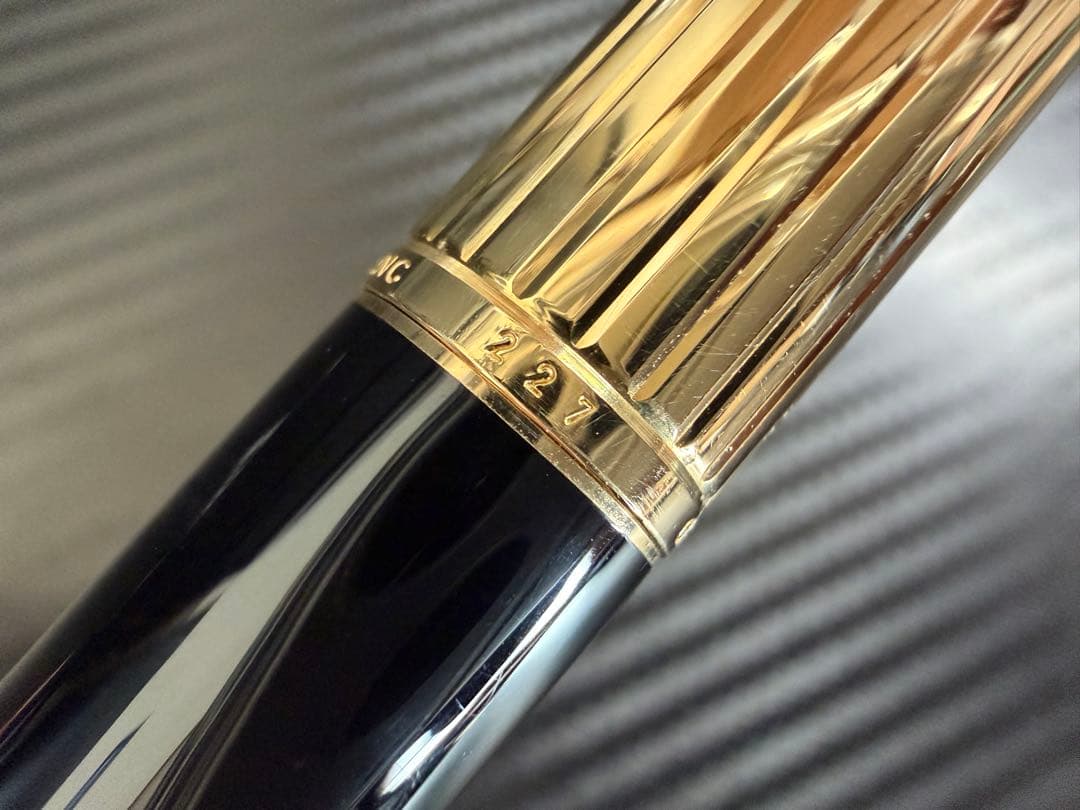 モンブラン No.227 EF 極細字 18K ブラック 万年筆