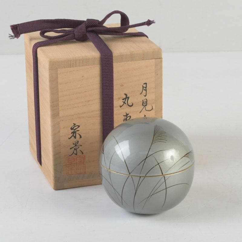 茶道具　越前蒔絵師　宮田宗景作　月見兎蒔絵　丸棗　共箱　V　9905