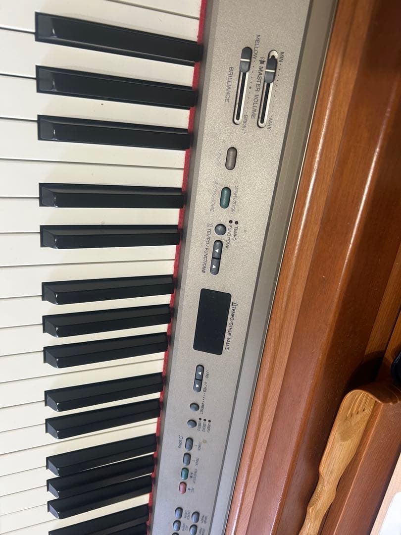 88鍵電子ピアノ 木目調