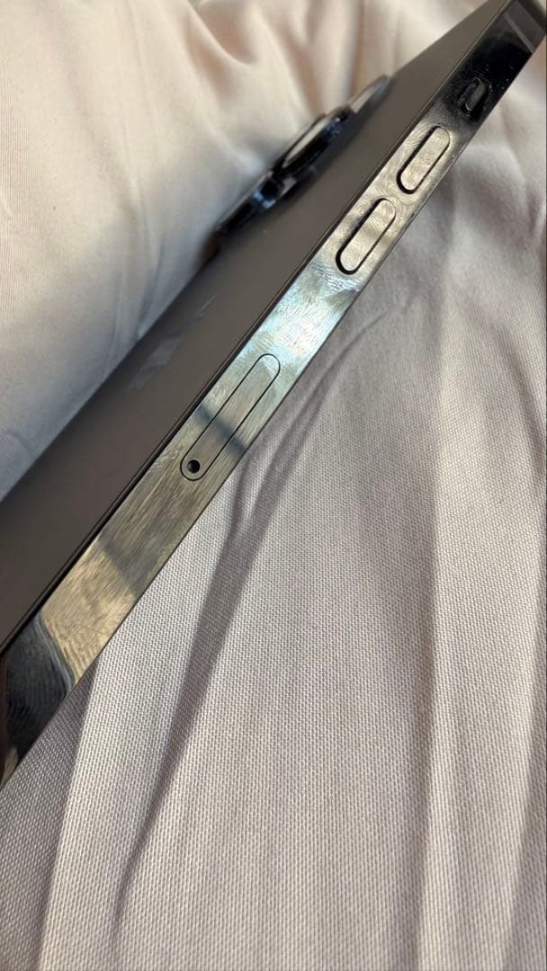 Izaz Tamamiさん専用AppleiPhone14Pro スペースブラック