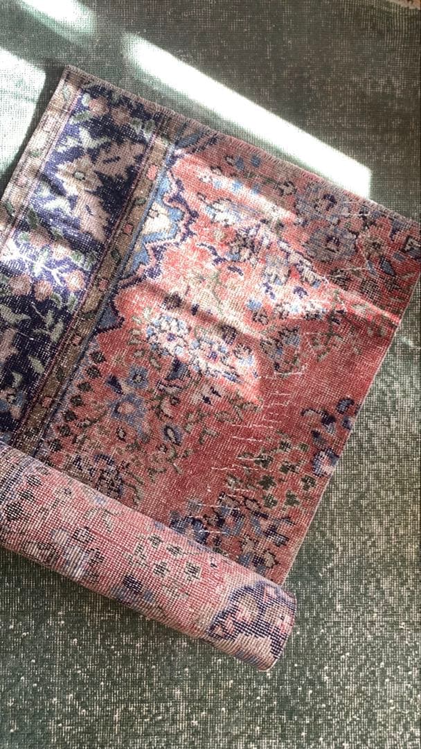 70×237 \"SAKURA” ViNTAGE TURKiSH RUG