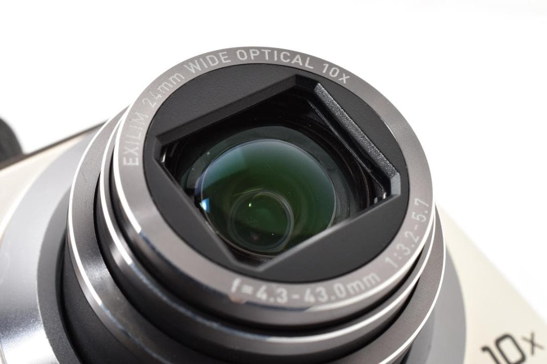 カシオ　CASIO EXILIM EX-H10　ゴールド　《元箱付属》