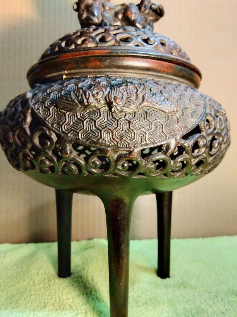 金属工芸　唐獅子　香炉