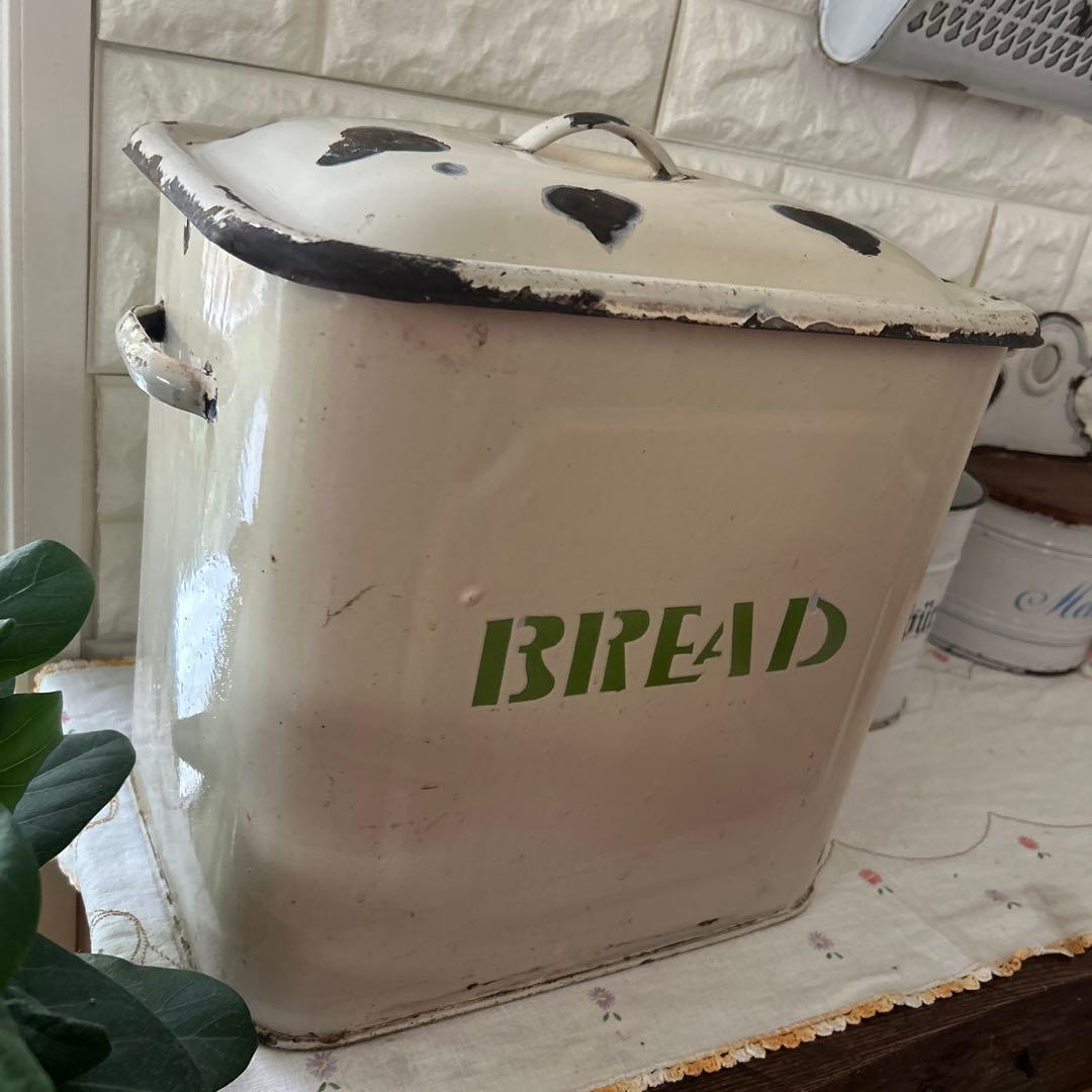 アンティーク　ホーロー　ブレッドボックス　クリーム&グリーン