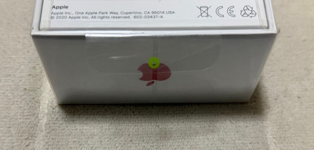 新品未開封 iPhone SE 2世代64GB Red Softbank