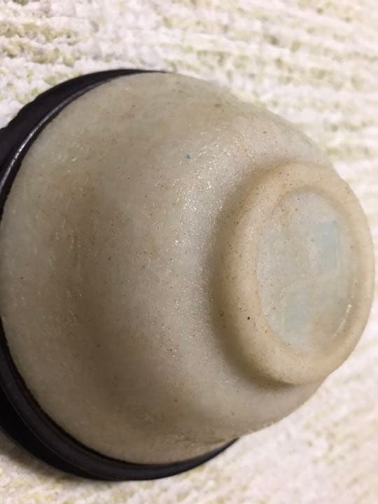 漢白玉茶碗 乾隆年制銘あり 台座付