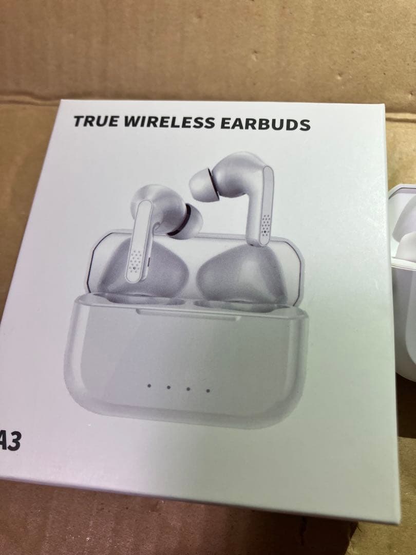 A3 ワイヤレスイヤホン　右耳のみ　動作確認済み　匿名配送