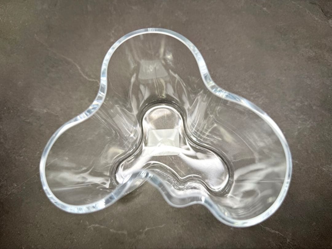 新品  イッタラ アルヴァ・アアルト ベース 95mm 花びん