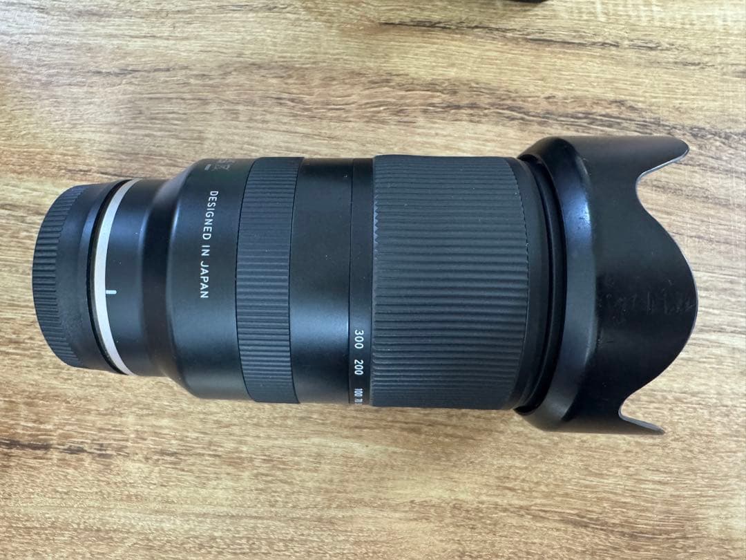 【レンズ付】SONY α7IV ILCE-7M4 /タムロン18-300mm