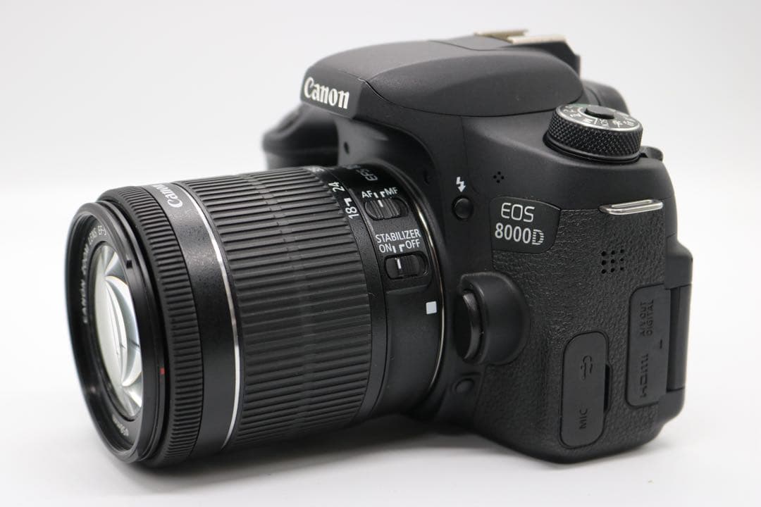 美品 【Canon EOS 8000D ダブルレンズセット】 安心保証あり