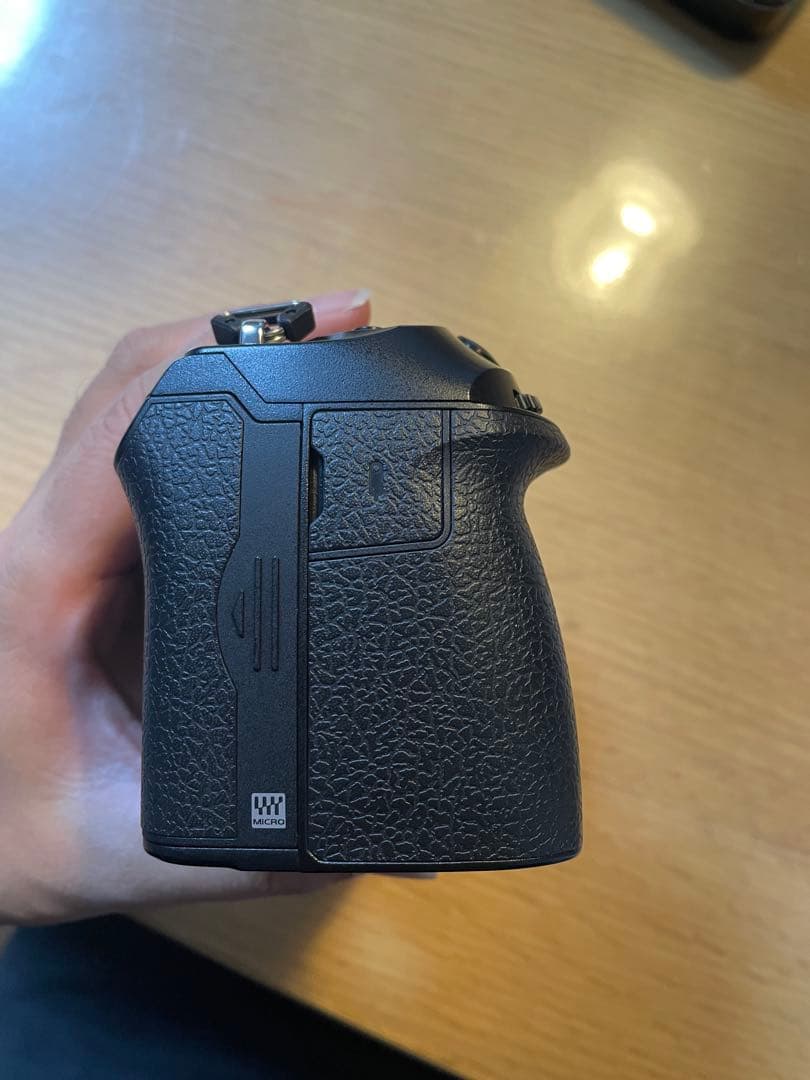 OLYMPUS OM-1 ミラーレスカメラ