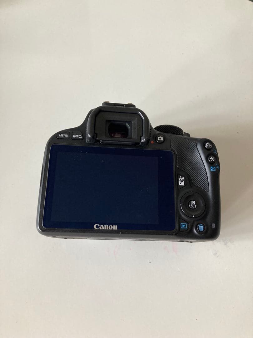 Canon EOS Kiss X7 90-300mm レンズセット