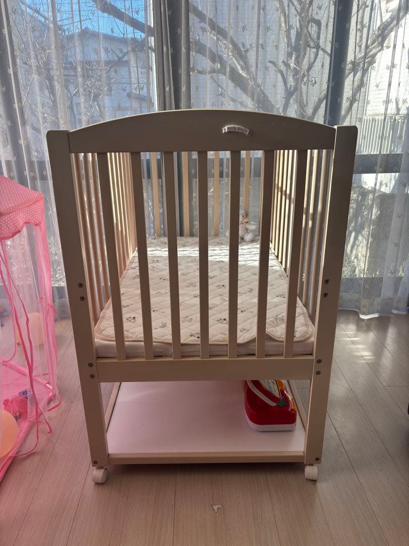 ベビーベッド　サワベビー　白　ホワイト　ハイタイプ　美品　澤田工業　ベッド