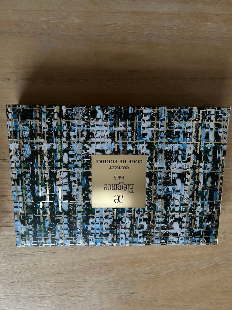 エレガンス クリスマスコフレ 2025 コフレクードゥフードル