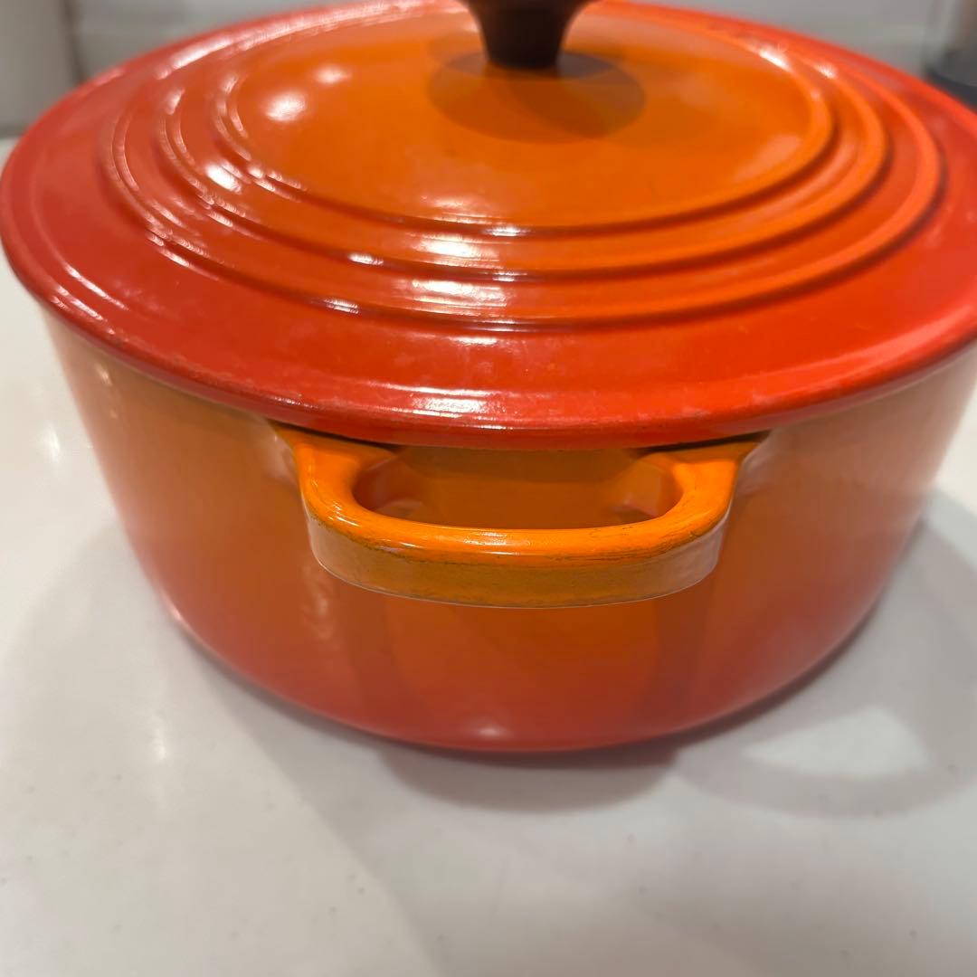 LE CREUSET ココットロンド22 オレンジ