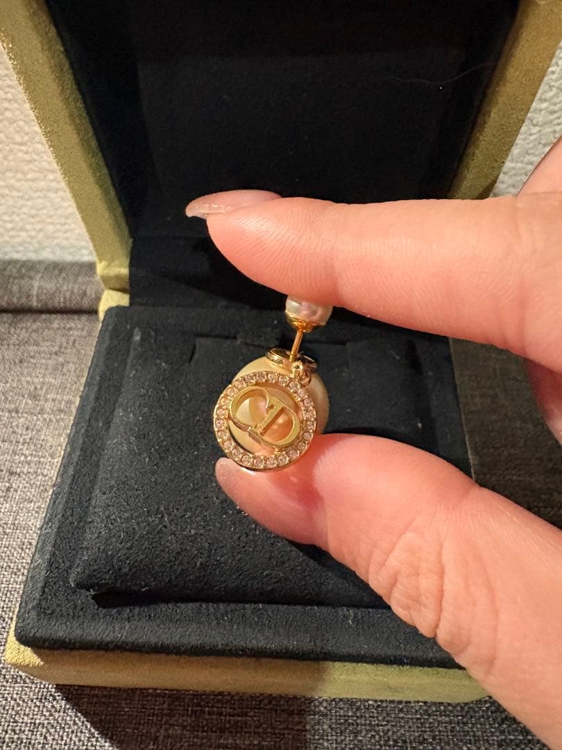 CDロゴ パールピアス 片耳用