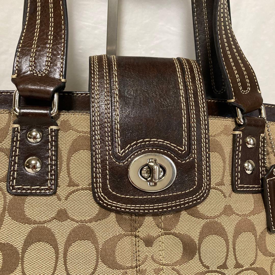 COACHシグネチャー ハンドバッグ.，ターンロック★13975 ブラウン