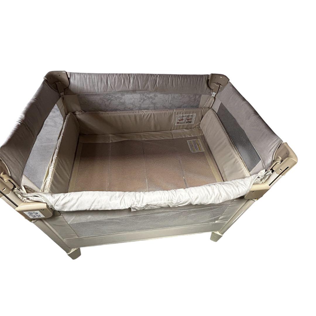 美品 Aprica アプリカ ココネル エアー プラス ベビーベッド