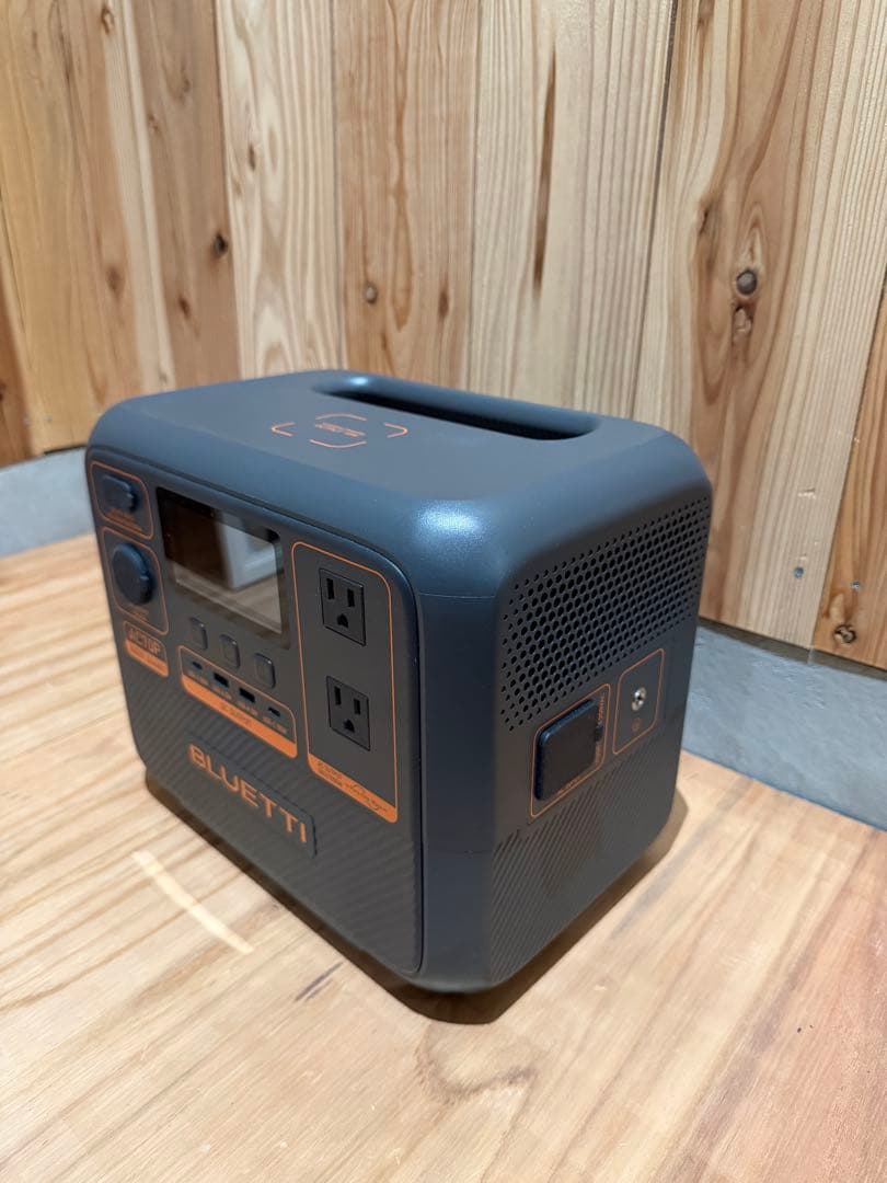 超人気BLUETTI AC70P ポータブル電源 防災推奨・車中泊・キャンプ