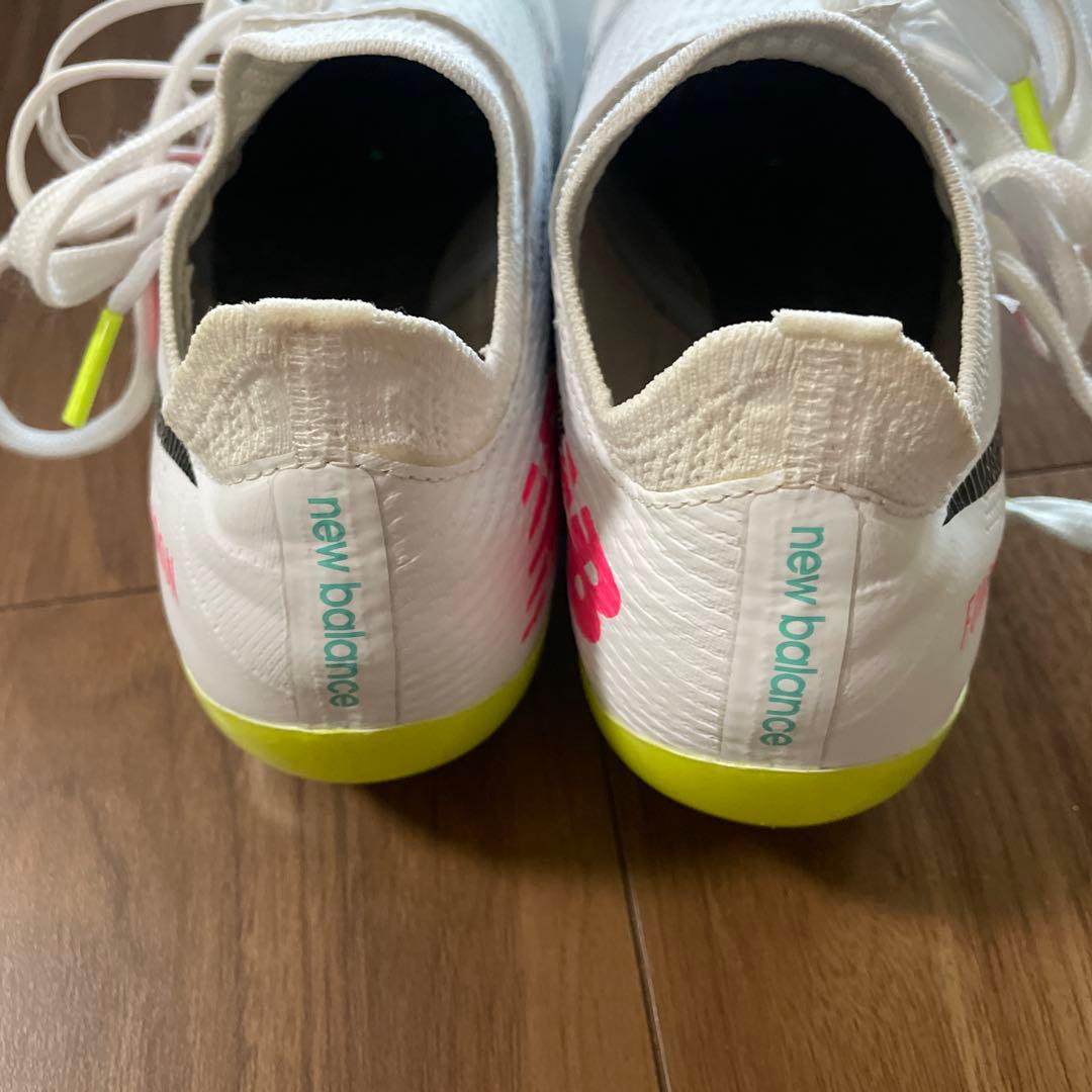 最終お値下げ！New Balance Furon サッカースパイク