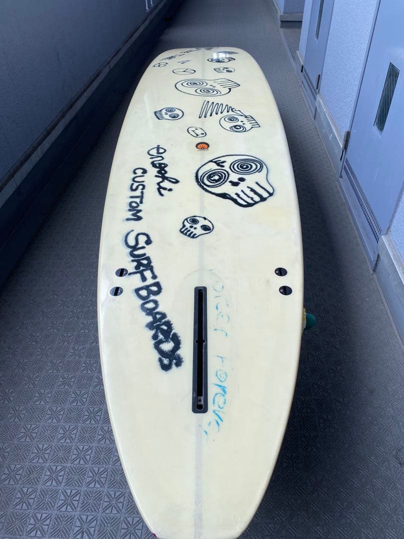 ★送料込　サーフボード　ロングボード9f ハードケース付