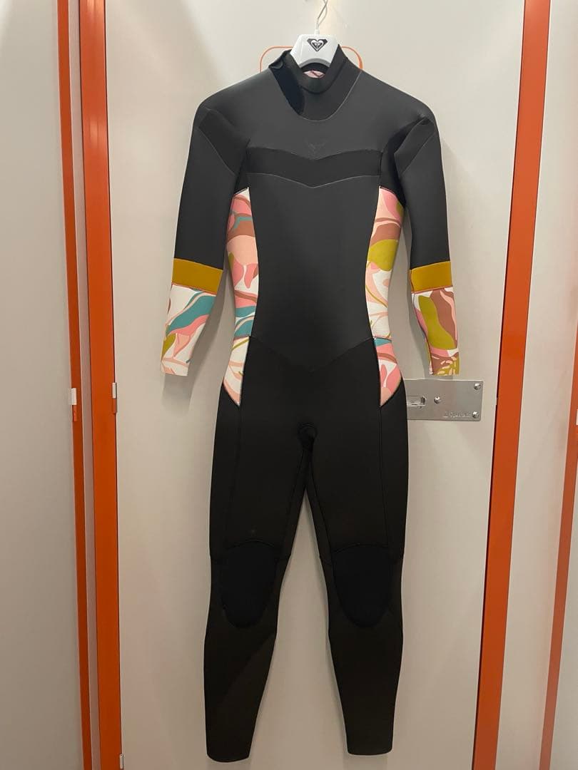 【新品•未試着•タグ付】ROXY ロキシー セミドライ 4/3㍉ Lサイズ