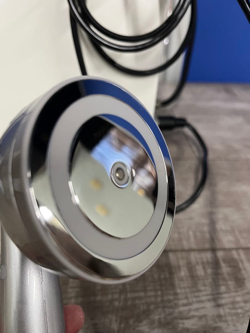 ヴァリュゲイツ　CABI COMPACT 痩身機器 ホワイト