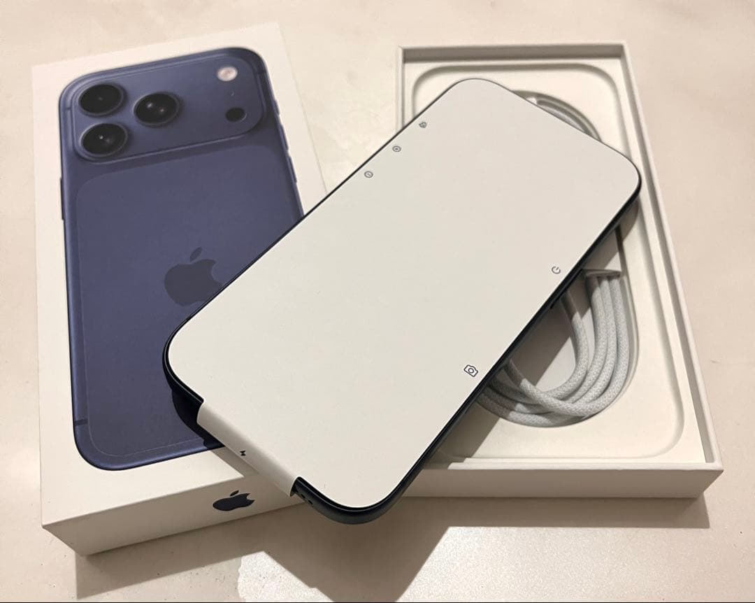 【新品・未使用】iPhone17Pro SIMフリー+ AirPodsセット販売