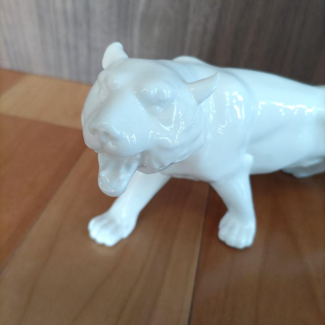 Noritake　ノリタケ　置物　フィギュリン　虎　トラ　タイガー