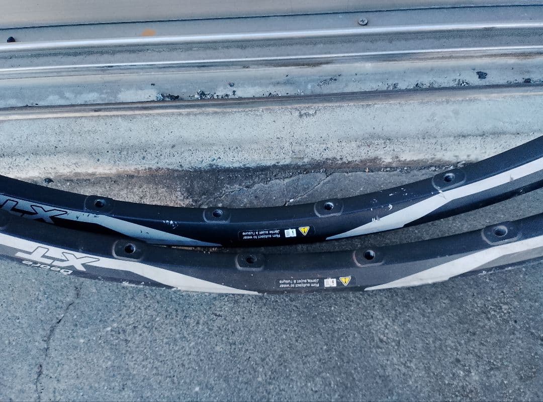 Shimano DEORE XT 26インチ リム 24H