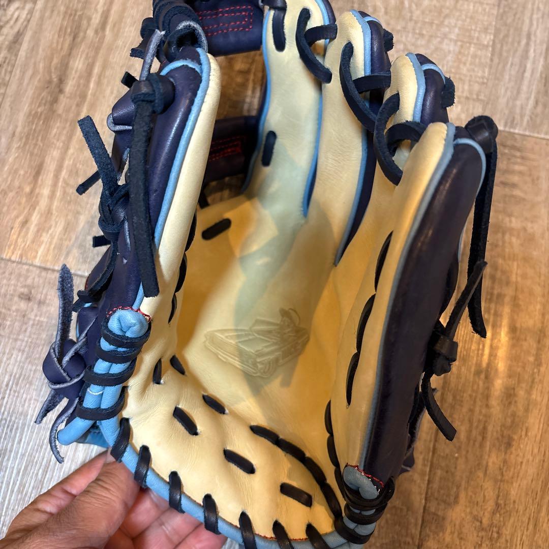 DICE. 硬式野球グローブ ネイビー/ベージュ