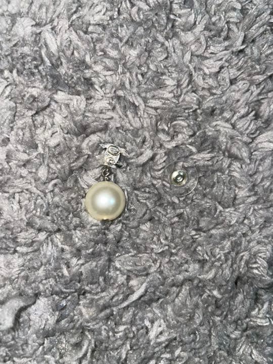 CHANEL ★ピアス 片耳 （シルバー 真珠）