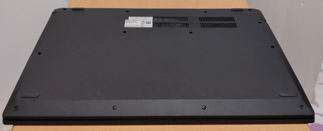 NEC8世代Core i7 SSD1TBメモリー20GBブルーレイ17.3インチ