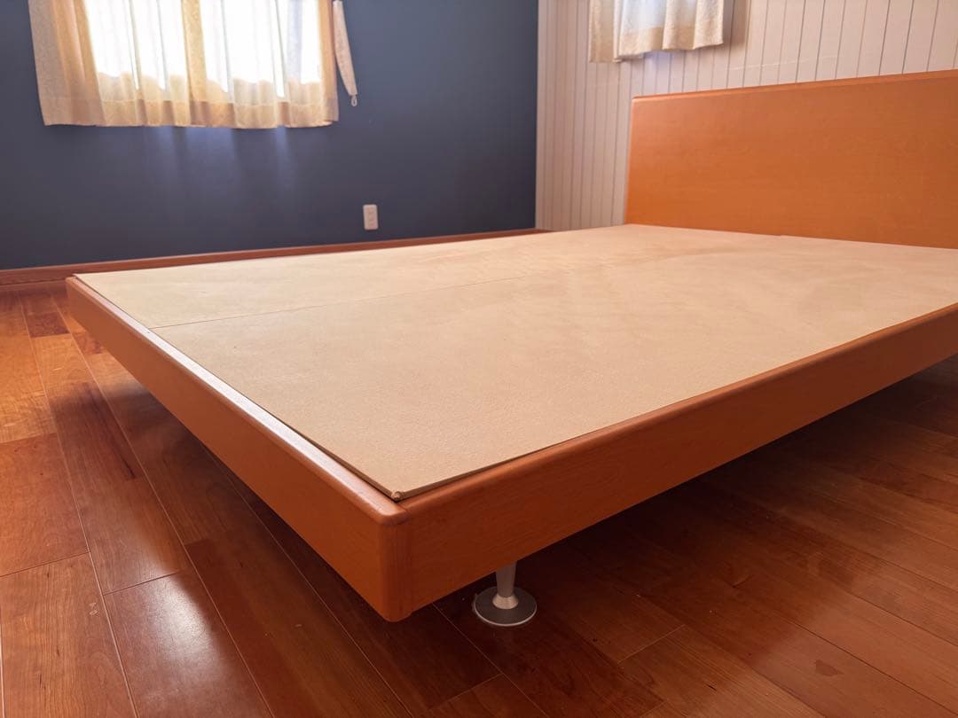 ナチュラル木製セミダブルベッドフレーム