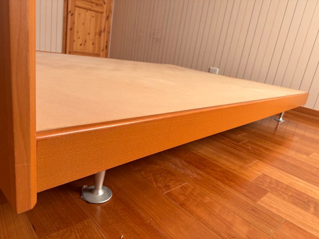 ナチュラル木製セミダブルベッドフレーム