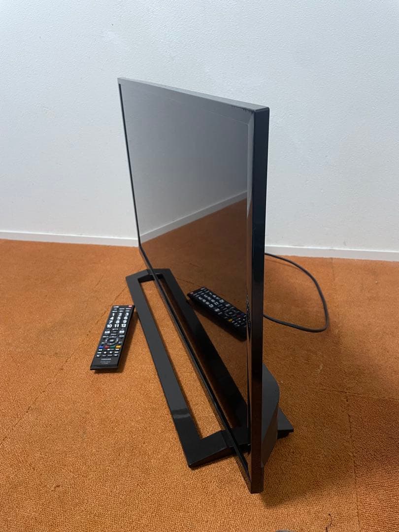 東芝 液晶テレビ 32V型 2018年製 ゲームダイレクトWチューナー付