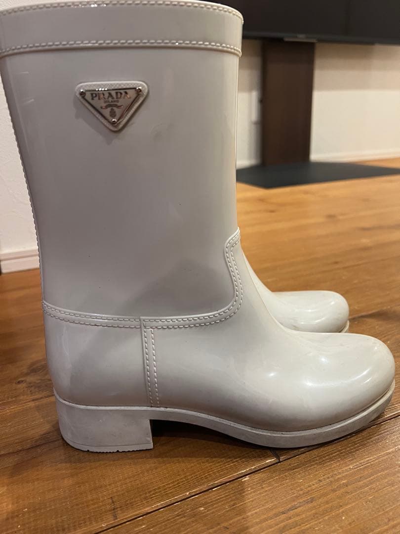 PRADA プラダ　白　ホワイト レインブーツ　37 長靴