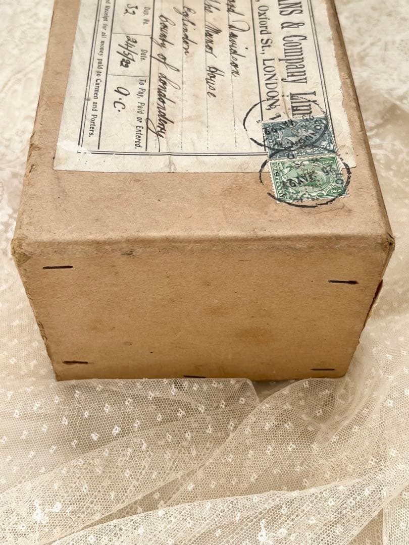 アンティークイギリスウェディング花冠ティアラ布花ガーランド紙箱紙もの